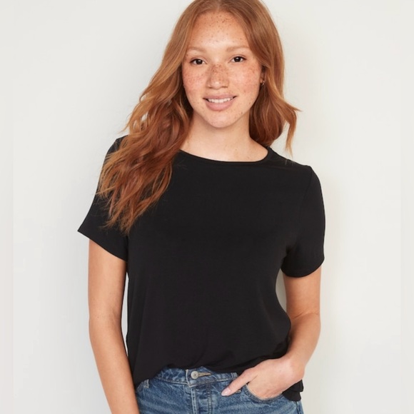 GAP Classic Black Women's T-Shirt - Picture 1 of 6